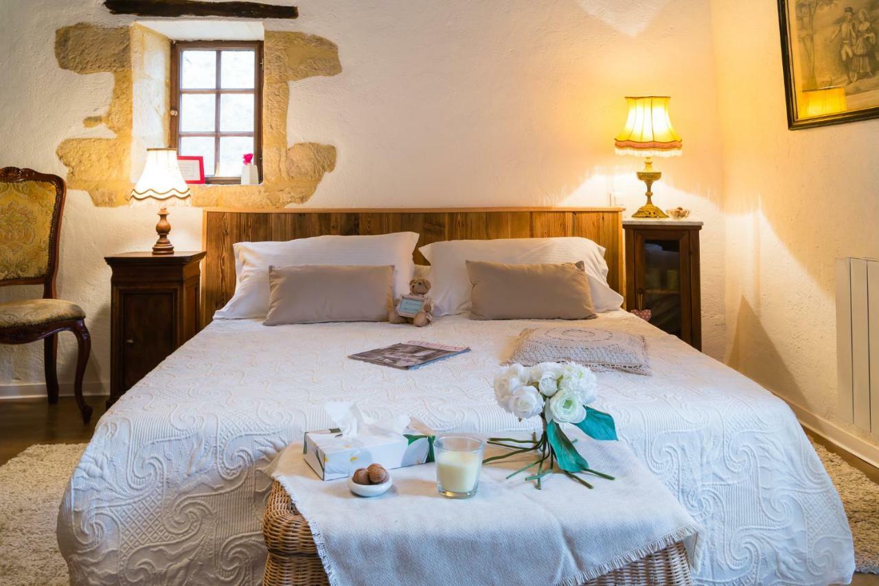 Au Coeur De Beynac, Une Maison De Caractere Avec Jardin Terrasse מראה חיצוני תמונה
